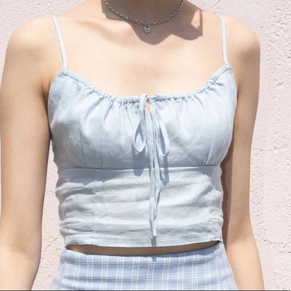 Brandy Melville Jennifer Top - Picture 1 of 5